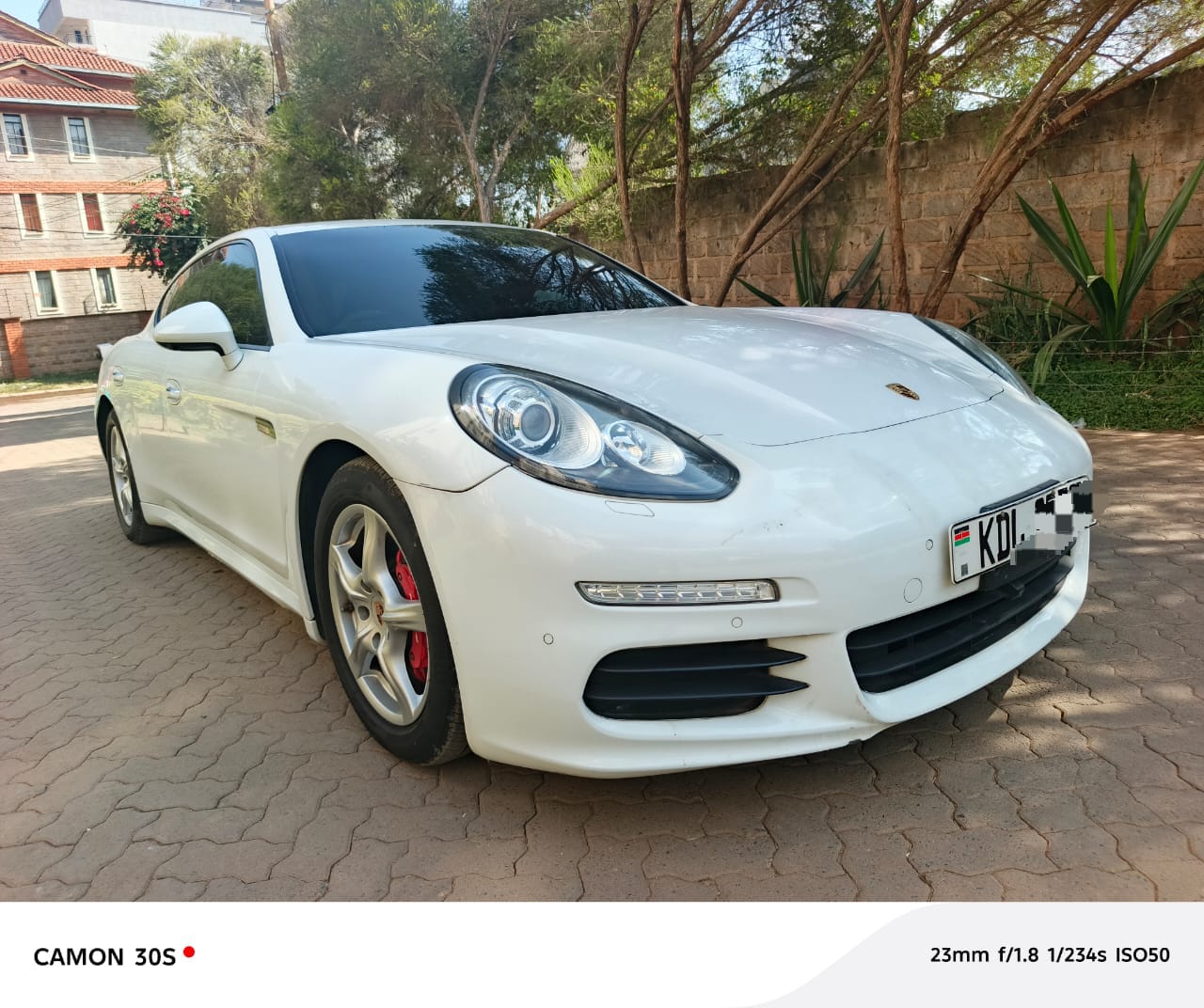 Porsche Panamera Image 1
