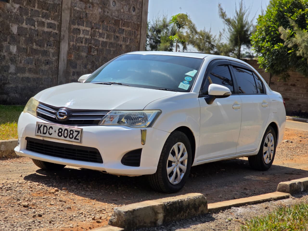 Toyota Axio Image 1